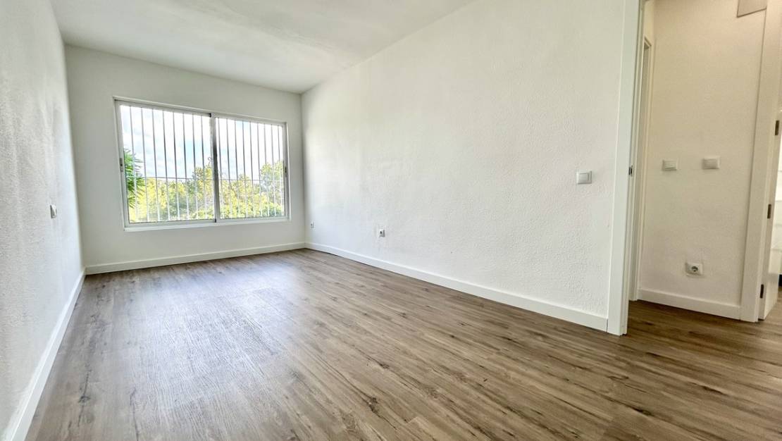 Venta - Apartment - Orihuela - Villamartin