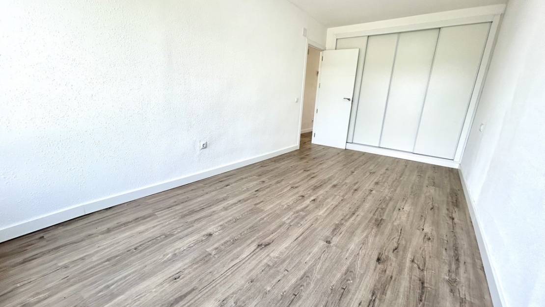 Venta - Apartment - Orihuela - Villamartin