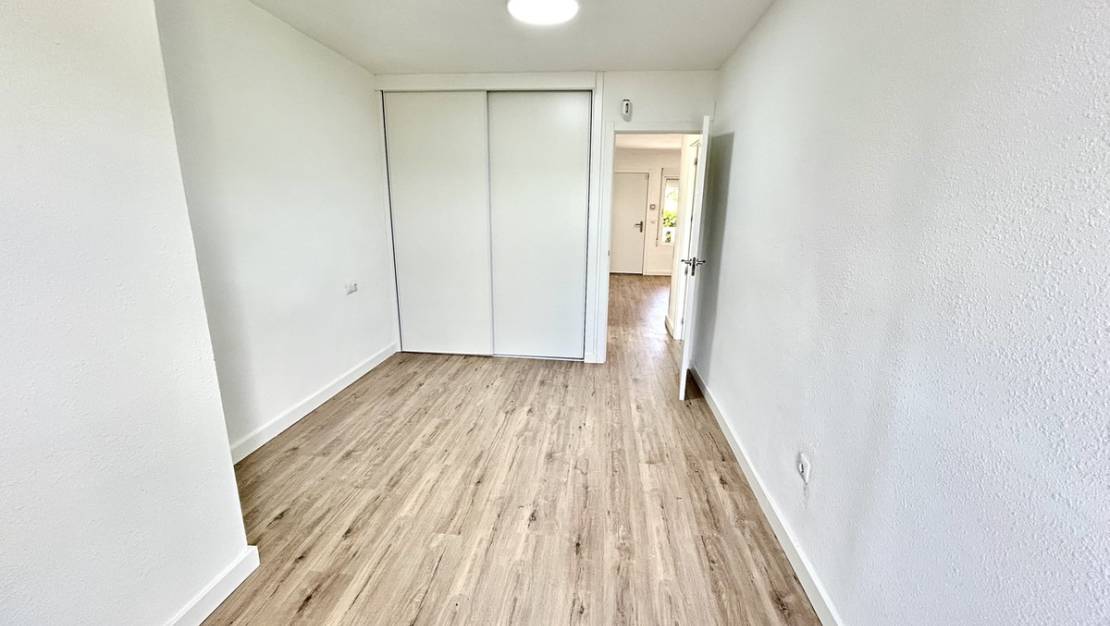Venta - Apartment - Orihuela - Villamartin