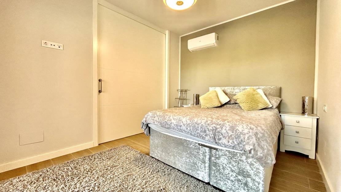 Venta - Apartment - Orihuela - Villamartin