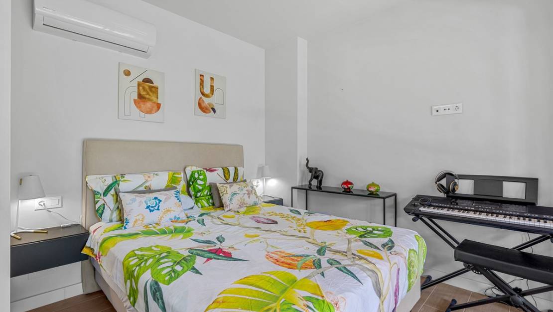 Venta - Apartment - Orihuela - Villamartin