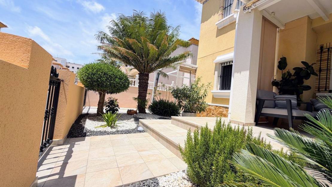Venta - Apartment - Orihuela - Villamartin