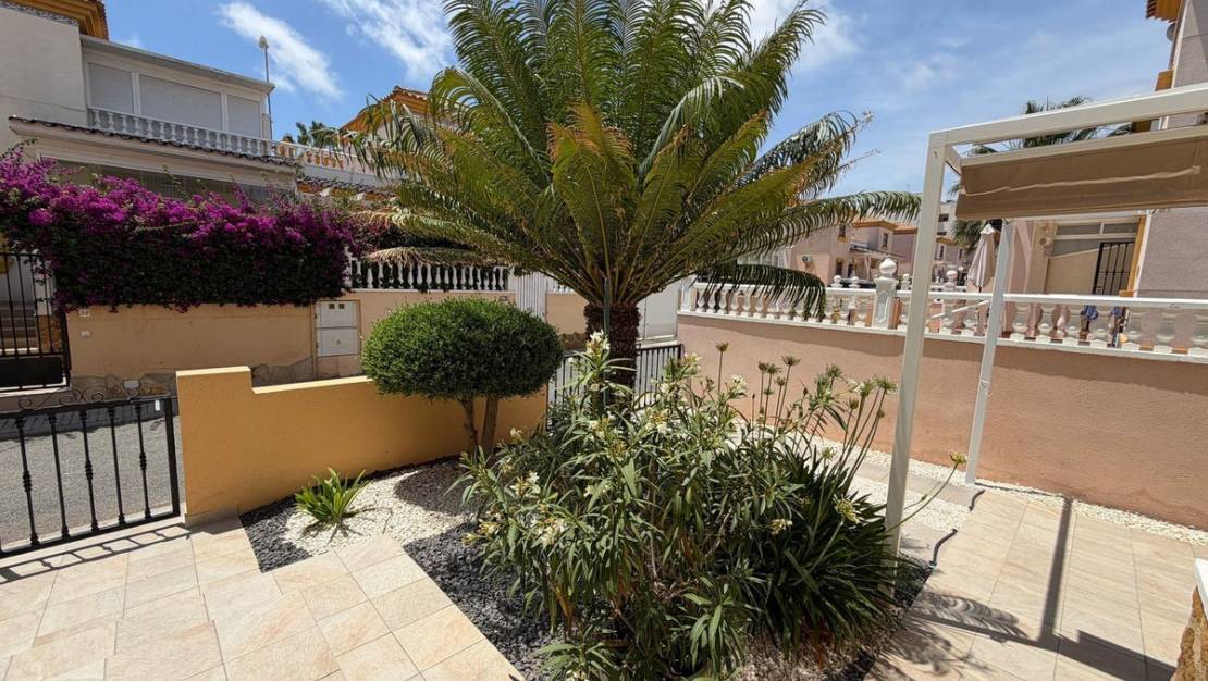 Venta - Apartment - Orihuela - Villamartin
