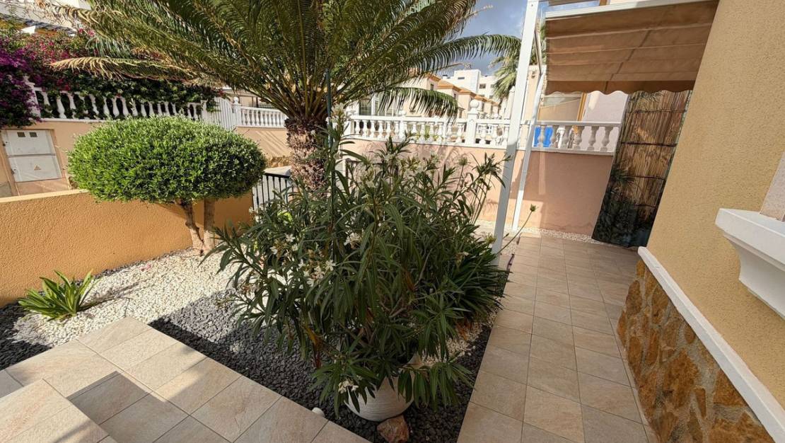 Venta - Apartment - Orihuela - Villamartin