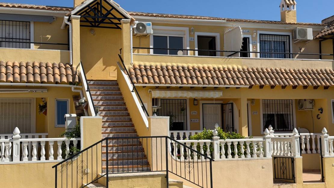 Venta - Apartment - Orihuela - Villamartin