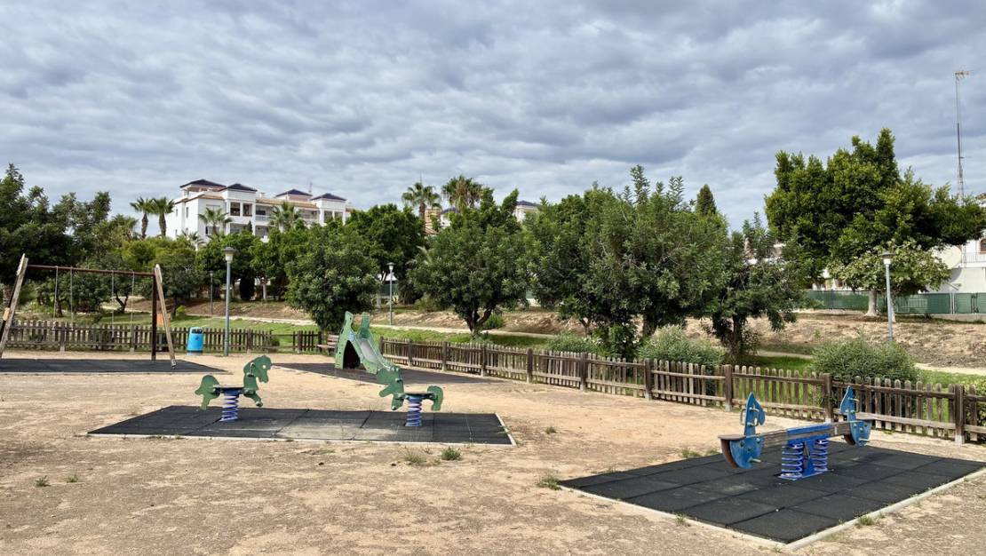 Venta - Apartment - Orihuela - Villamartin