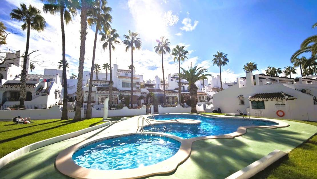 Venta - Apartment - Orihuela - Villamartin