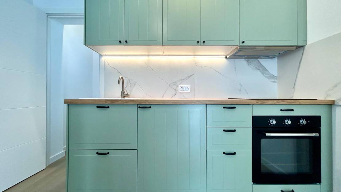 Venta - Apartment - San Miguel de Salinas - Las Filipinas