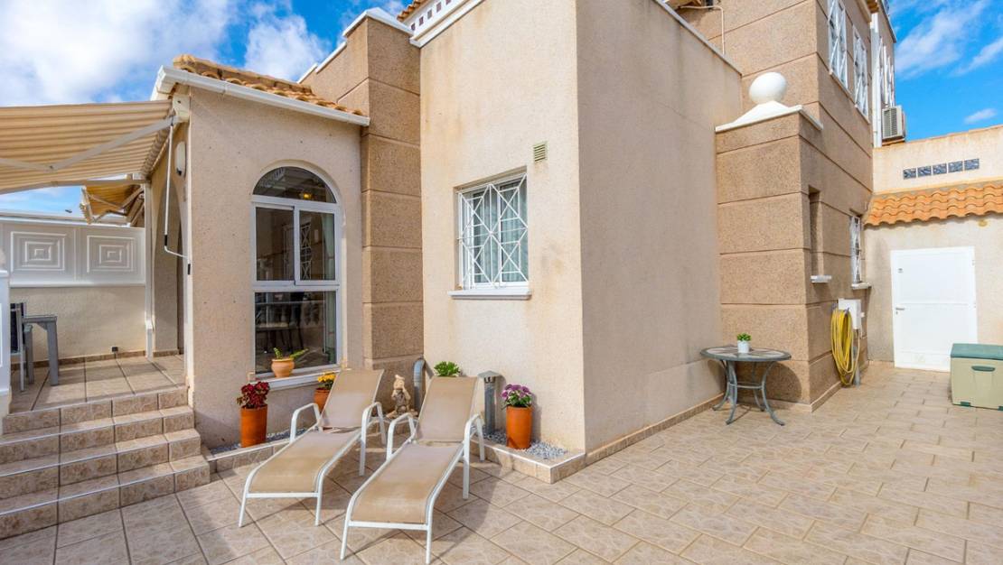 Venta - Apartment - Torrevieja - Aguas Nuevas