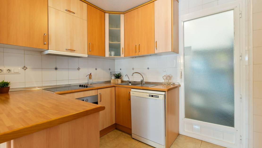 Venta - Apartment - Torrevieja - Aguas Nuevas