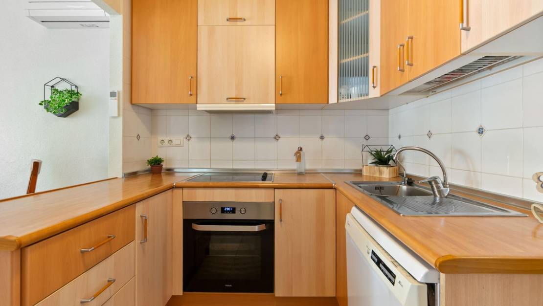 Venta - Apartment - Torrevieja - Aguas Nuevas