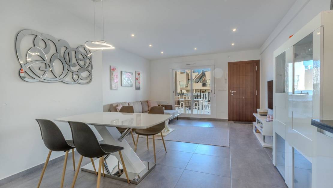 Venta - Apartment - Torrevieja - Aguas Nuevas