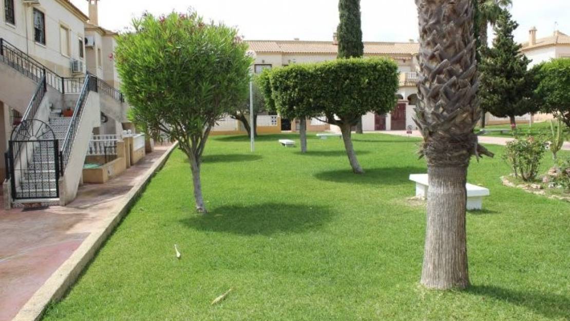 Venta - Apartment - Torrevieja - Aguas Nuevas