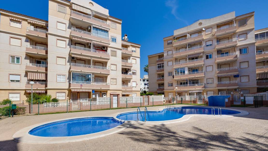 Venta - Apartment - Torrevieja - Calas blanca