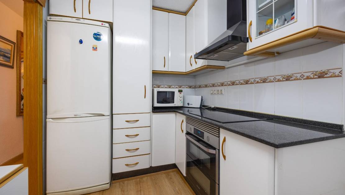 Venta - Apartment - Torrevieja - Centro