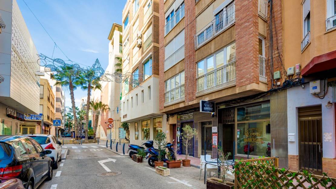 Venta - Apartment - Torrevieja - Centro