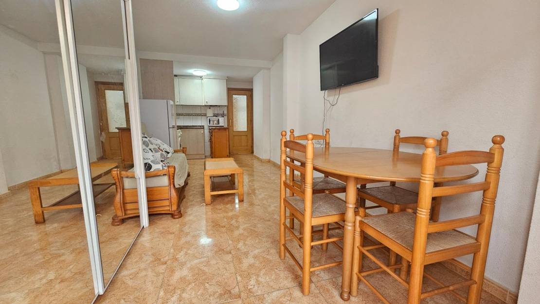 Venta - Apartment - Torrevieja - Centro