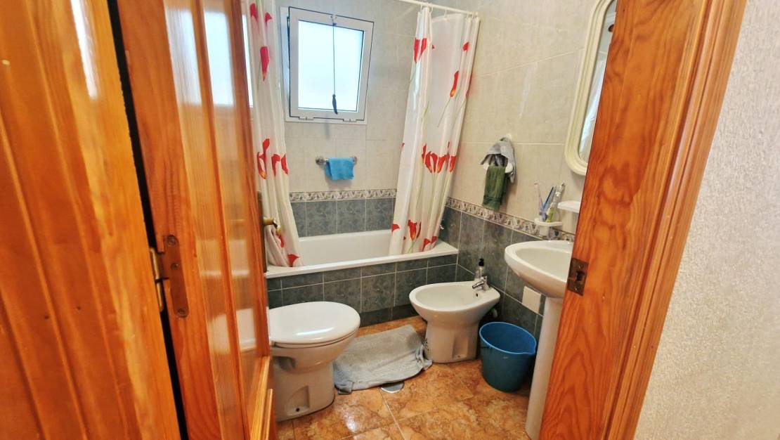 Venta - Apartment - Torrevieja - Centro