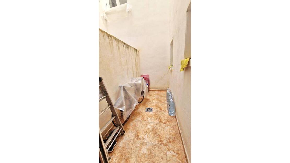 Venta - Apartment - Torrevieja - Centro
