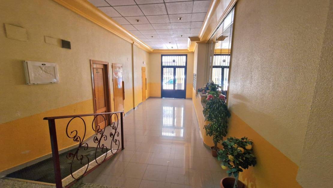 Venta - Apartment - Torrevieja - Centro