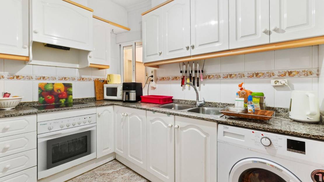 Venta - Apartment - Torrevieja - Centro