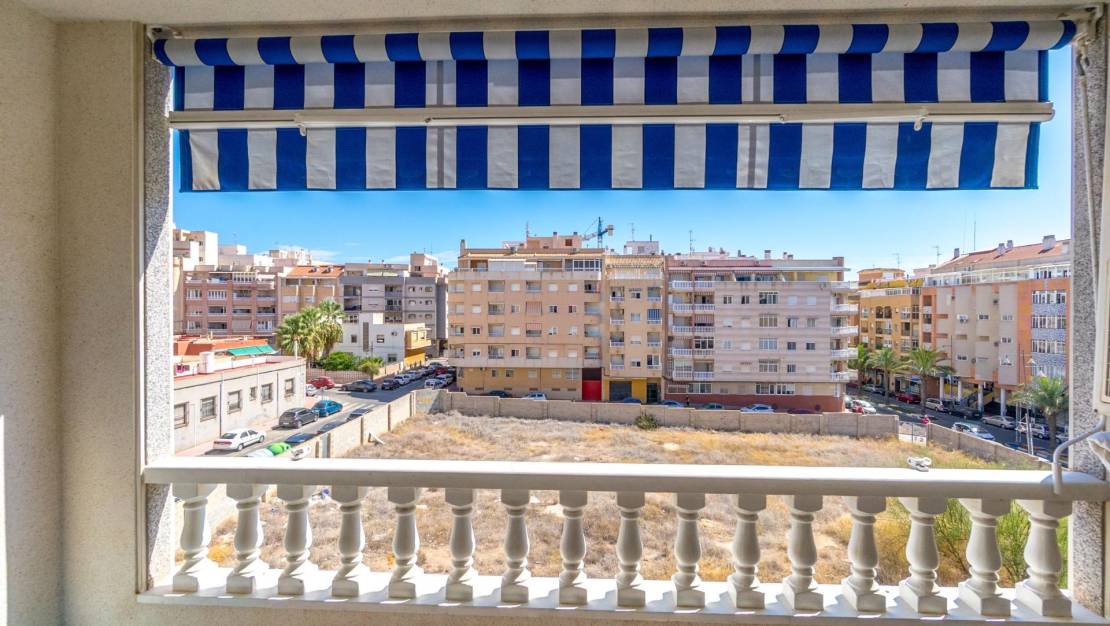Venta - Apartment - Torrevieja - Centro