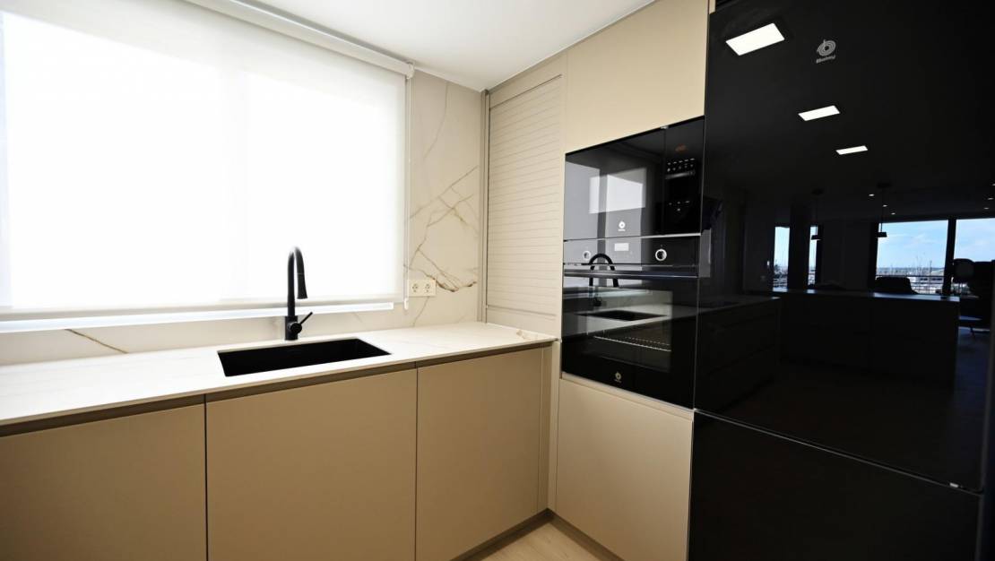 Venta - Apartment - Torrevieja - Centro