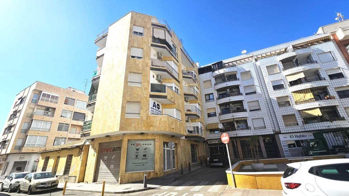 Venta - Apartment - Torrevieja - Centro