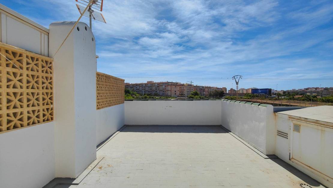 Venta - Apartment - Torrevieja - El Acequión - Los Náufragos