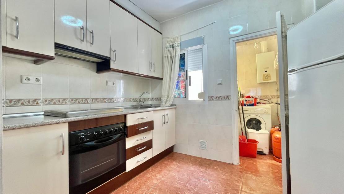 Venta - Apartment - Torrevieja - Estacion de autobuses
