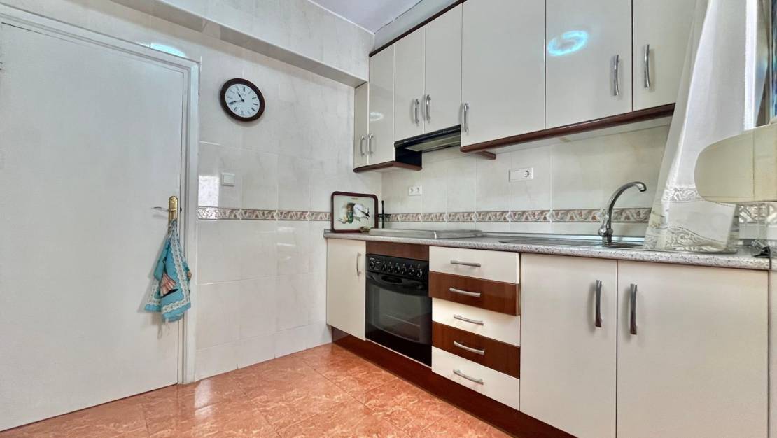 Venta - Apartment - Torrevieja - Estacion de autobuses