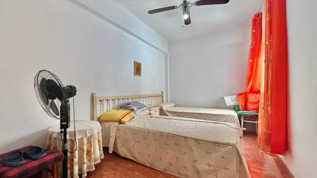 Venta - Apartment - Torrevieja - Estacion de autobuses