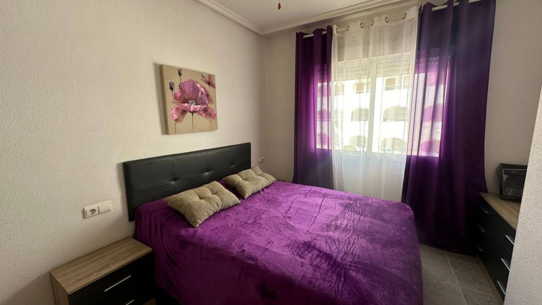 Venta - Apartment - Torrevieja - Estacion de autobuses