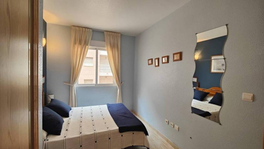 Venta - Apartment - Torrevieja - Estacion de autobuses