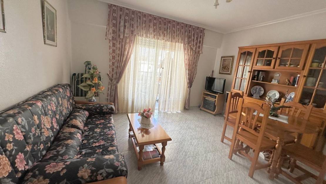 Venta - Apartment - Torrevieja - Estacion de autobuses