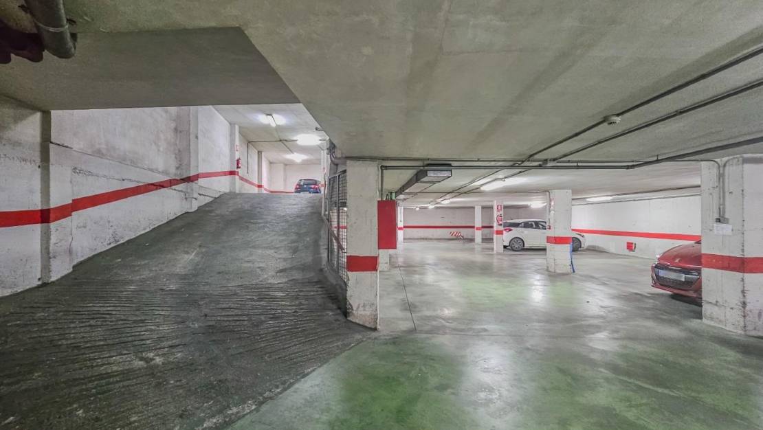 Venta - Apartment - Torrevieja - Estacion de autobuses