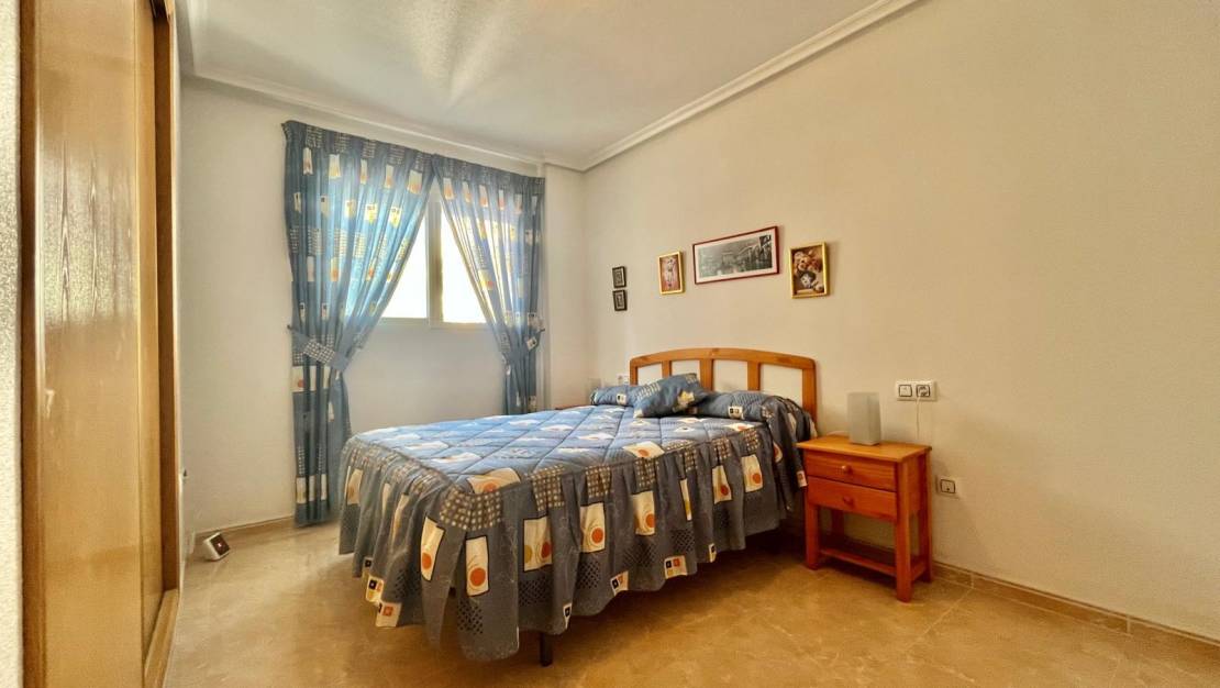 Venta - Apartment - Torrevieja - Habaneras