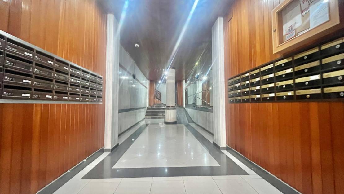 Venta - Apartment - Torrevieja - Habaneras