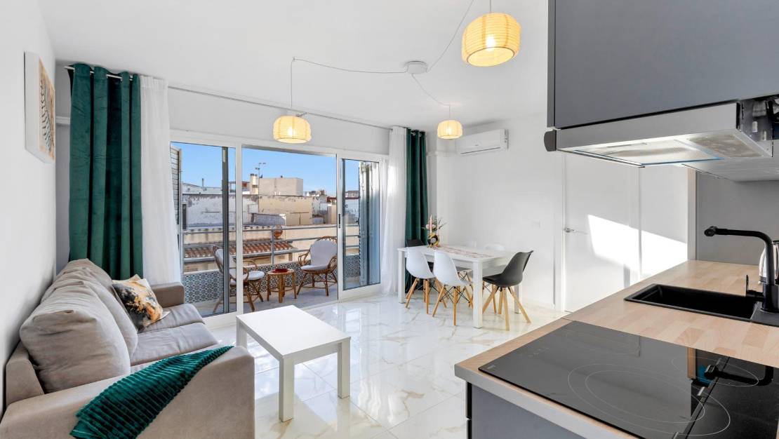 Venta - Apartment - Torrevieja - La Mata pueblo