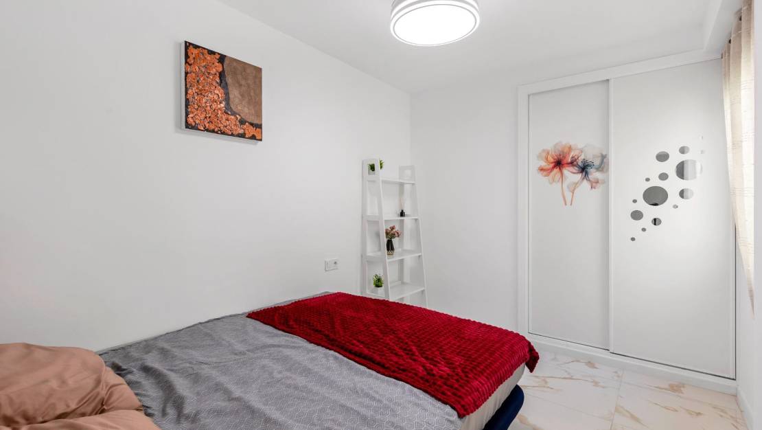 Venta - Apartment - Torrevieja - La Mata pueblo