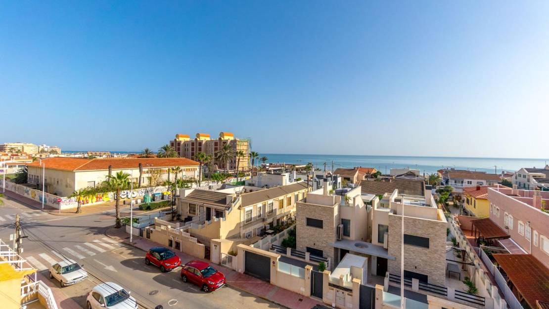 Venta - Apartment - Torrevieja - La Mata