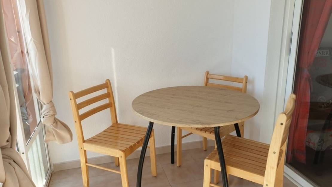 Venta - Apartment - Torrevieja - La Mata