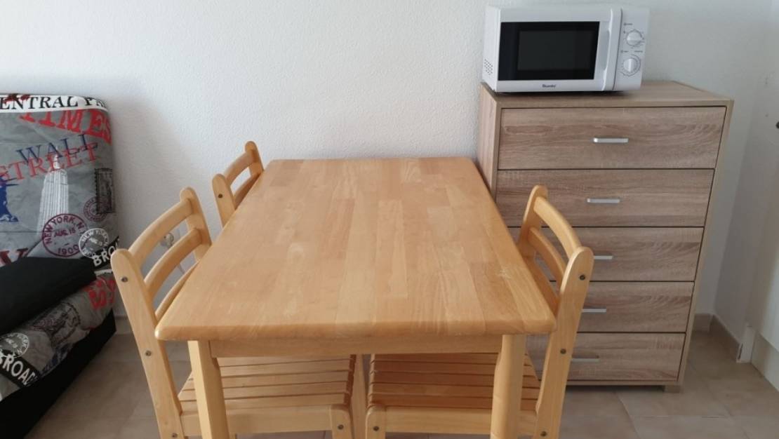 Venta - Apartment - Torrevieja - La Mata