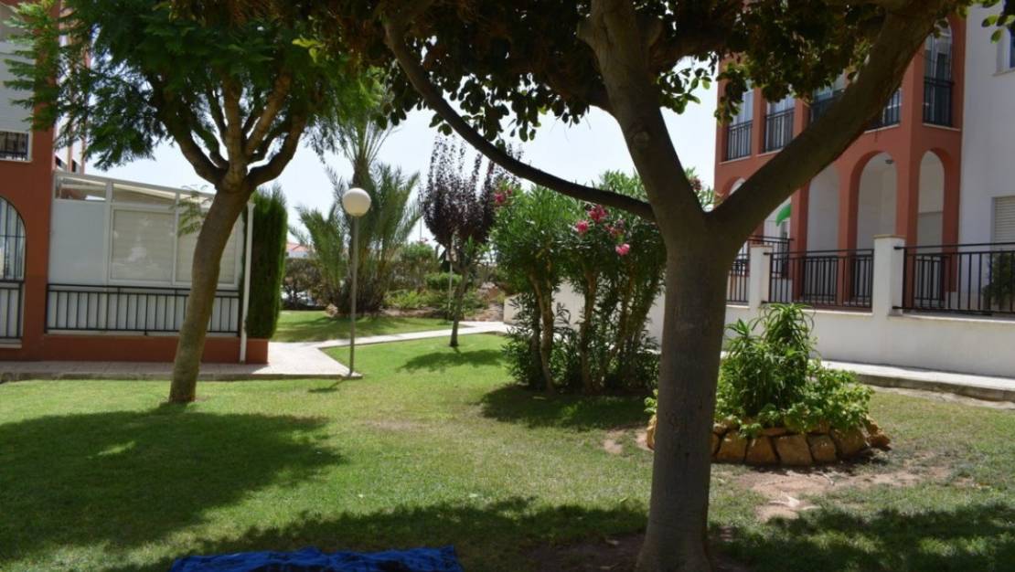 Venta - Apartment - Torrevieja - La Mata