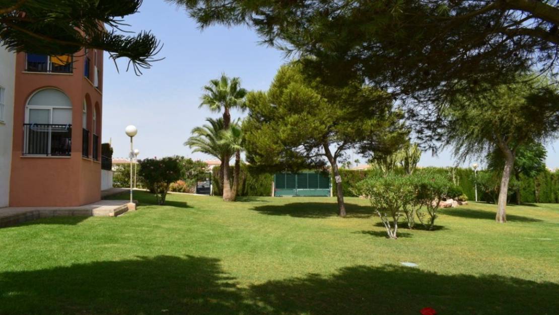 Venta - Apartment - Torrevieja - La Mata