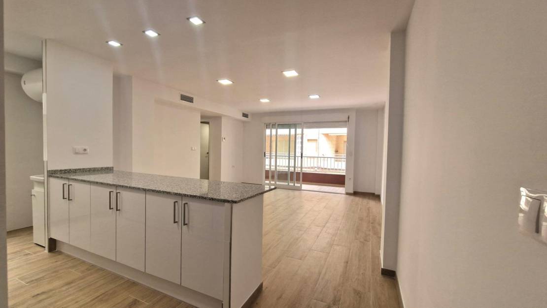 Venta - Apartment - Torrevieja - La Mata