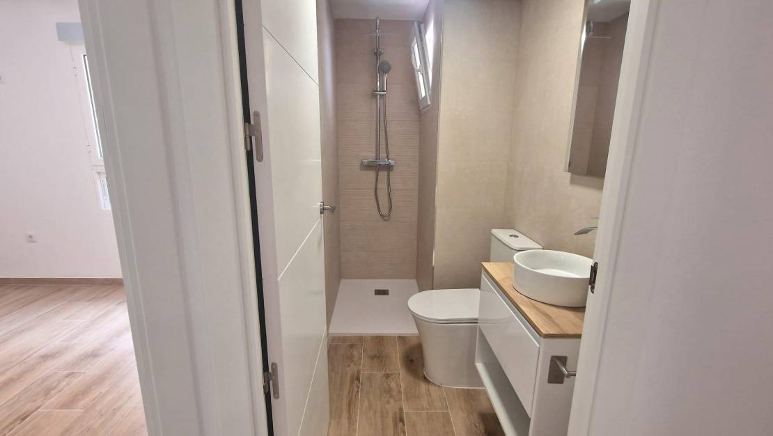 Venta - Apartment - Torrevieja - La Mata