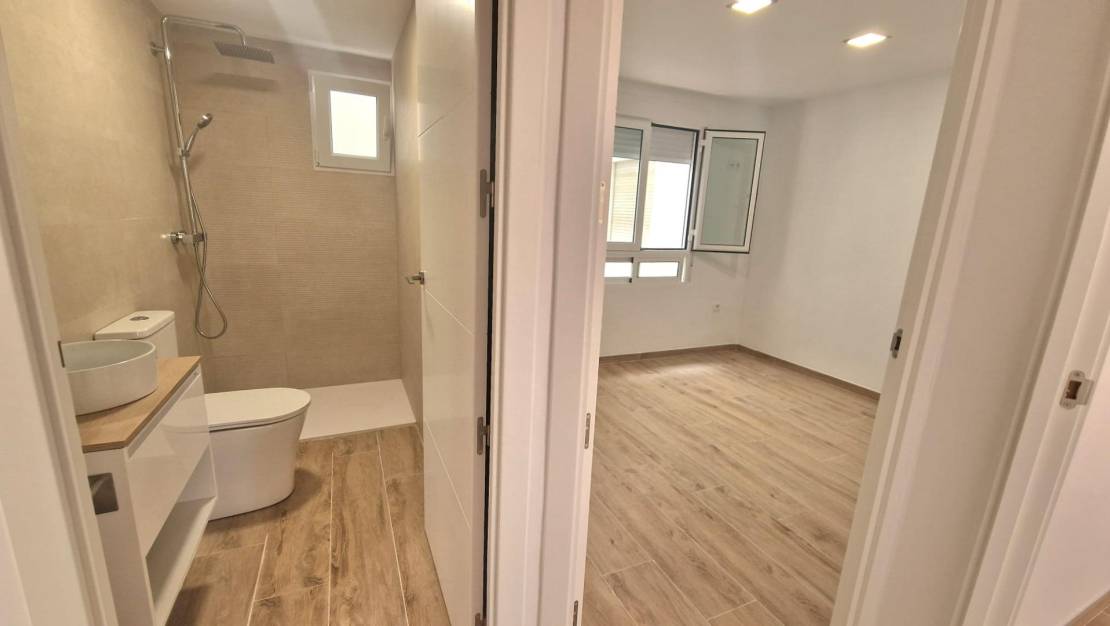 Venta - Apartment - Torrevieja - La Mata