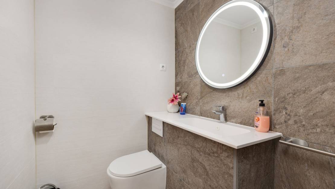 Venta - Apartment - Torrevieja - La Mata