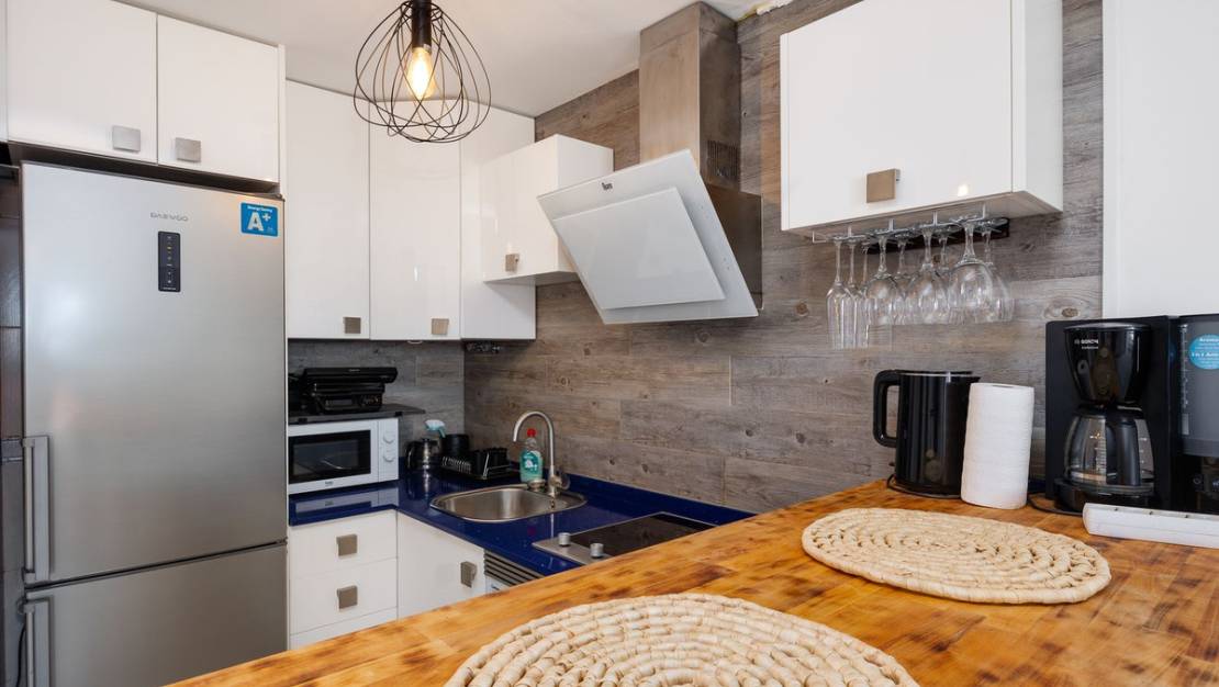 Venta - Apartment - Torrevieja - La Mata